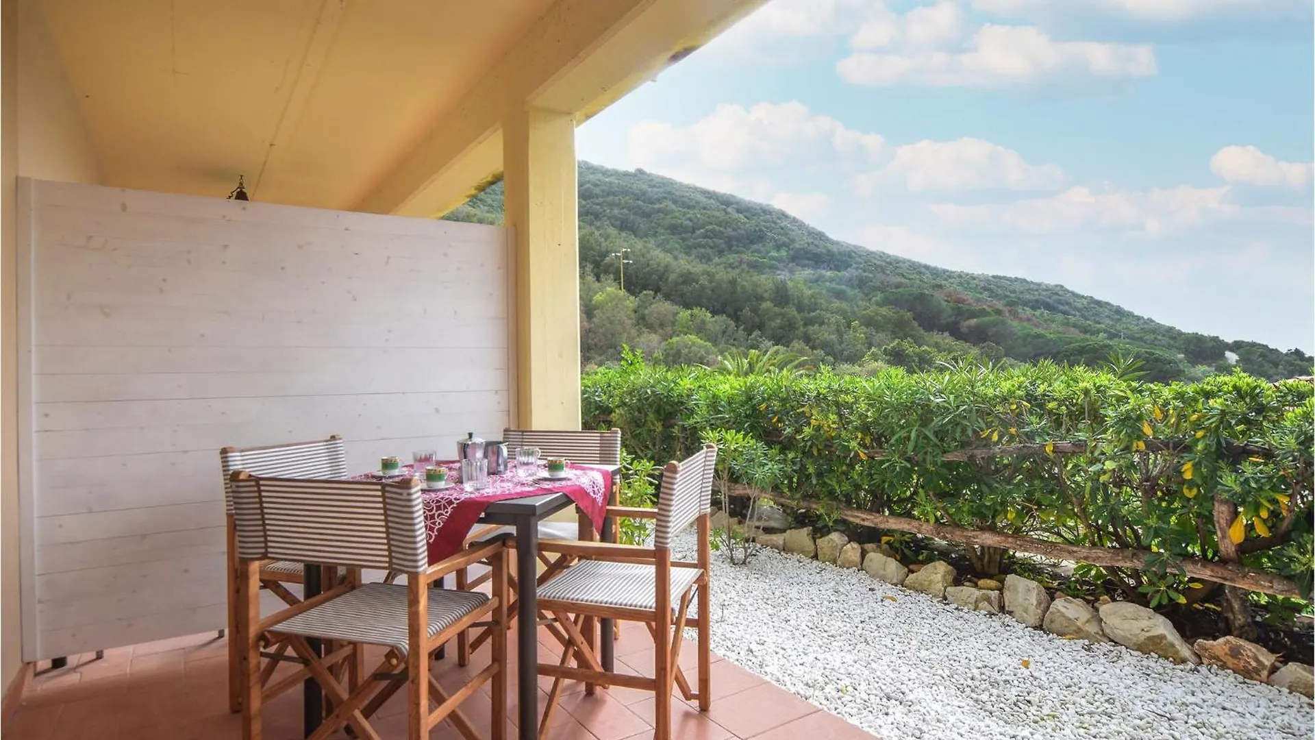 1 Bedroom Awesome Apartment In Nisportino Nisporto