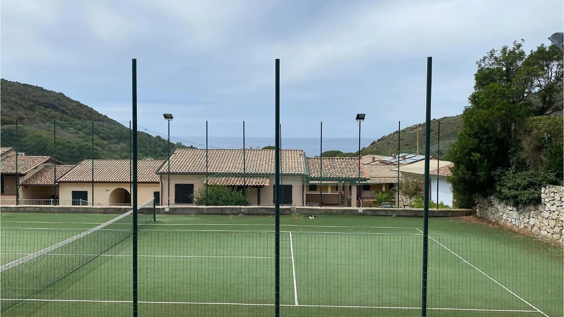 1 Bedroom Awesome Apartment In Nisportino Nisporto Italy
